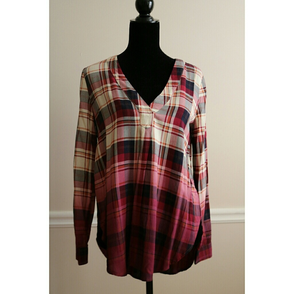 💜Sale💜 Berry Berry Plaid Top
